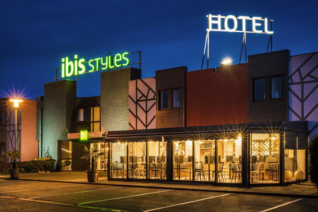 Hotel ibis Styles Rouen Val De Reuil Val-de-Reuil Exterior foto